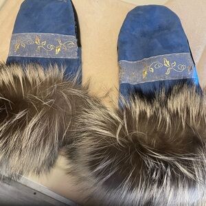 Hand Made Fur Lined Alaskan Gloves